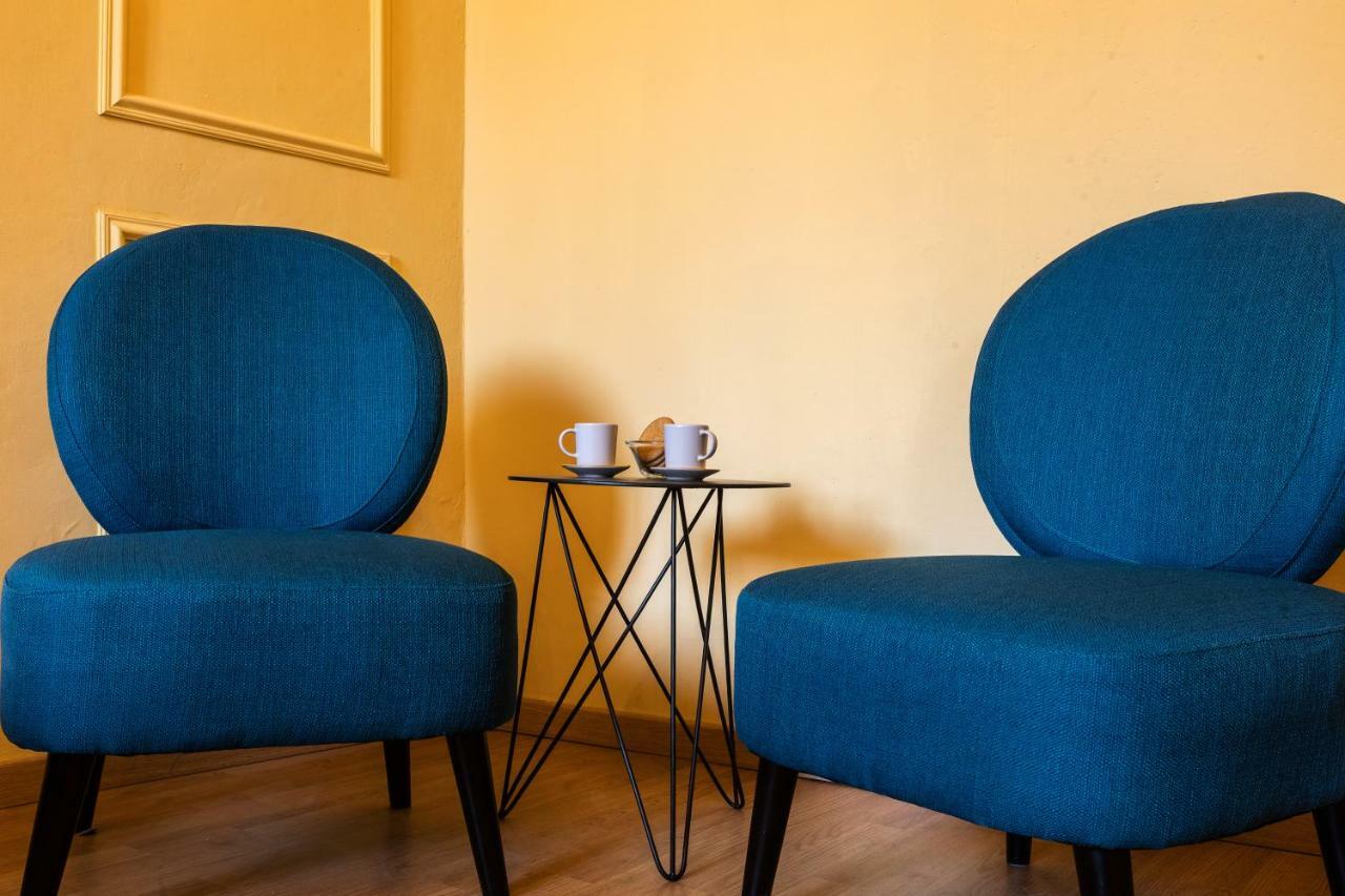 Historic Center Palace - Huge 4 Bedrooms Santa Croce Apartment - By Likehomeفلورنس المظهر الخارجي الصورة